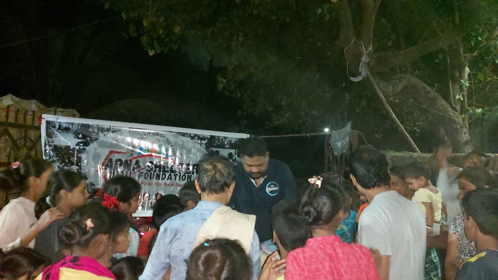 Clothes Distribution